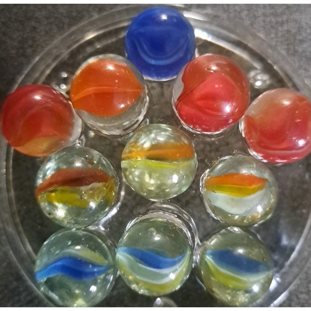 Lot Of 11 Estate Sale Marbles Mixed Color Cats Eyes